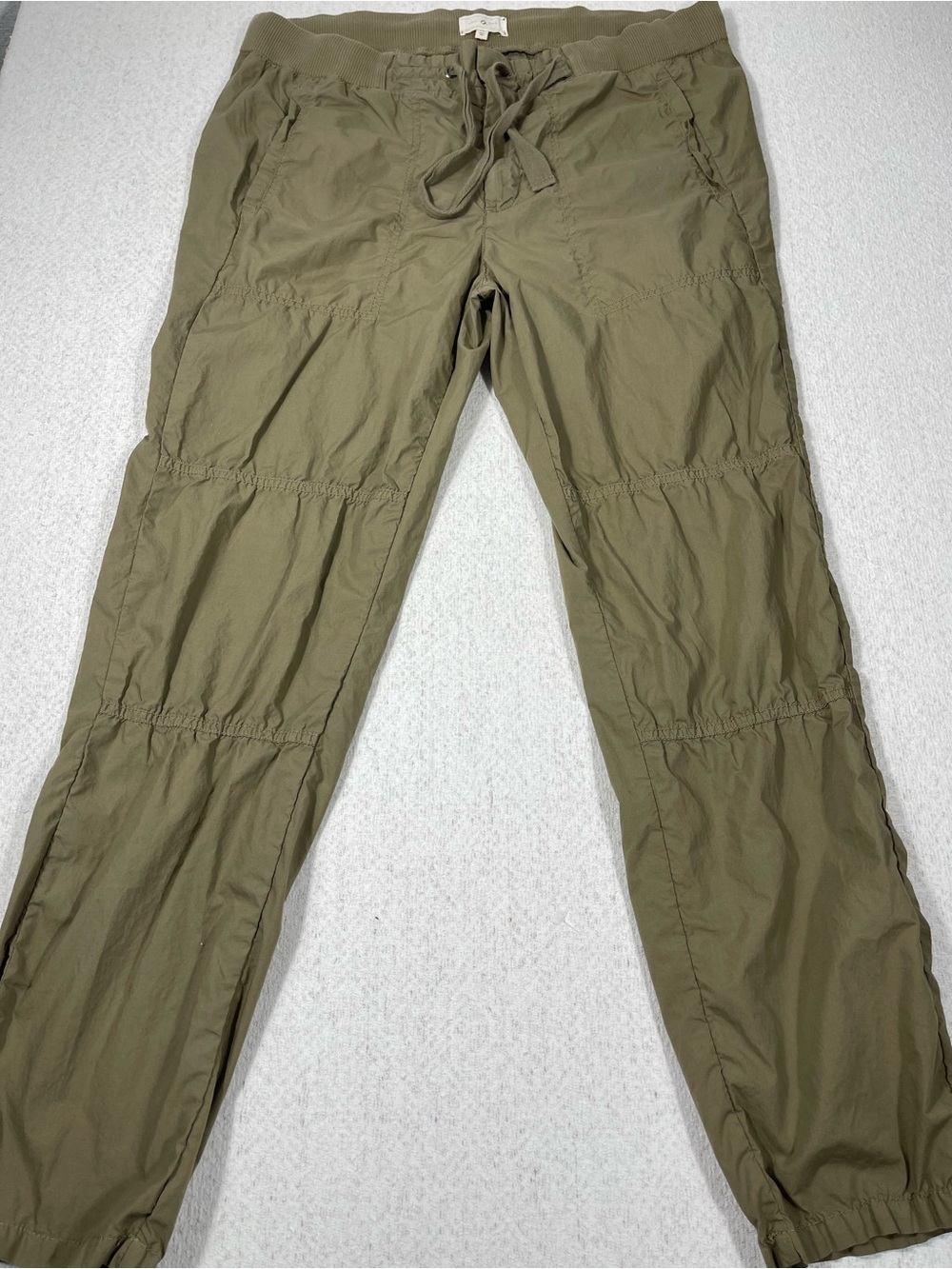 Lou & Grey Straight Taper Olive Green Cargo Pants Women’s Medium. SKU#0399